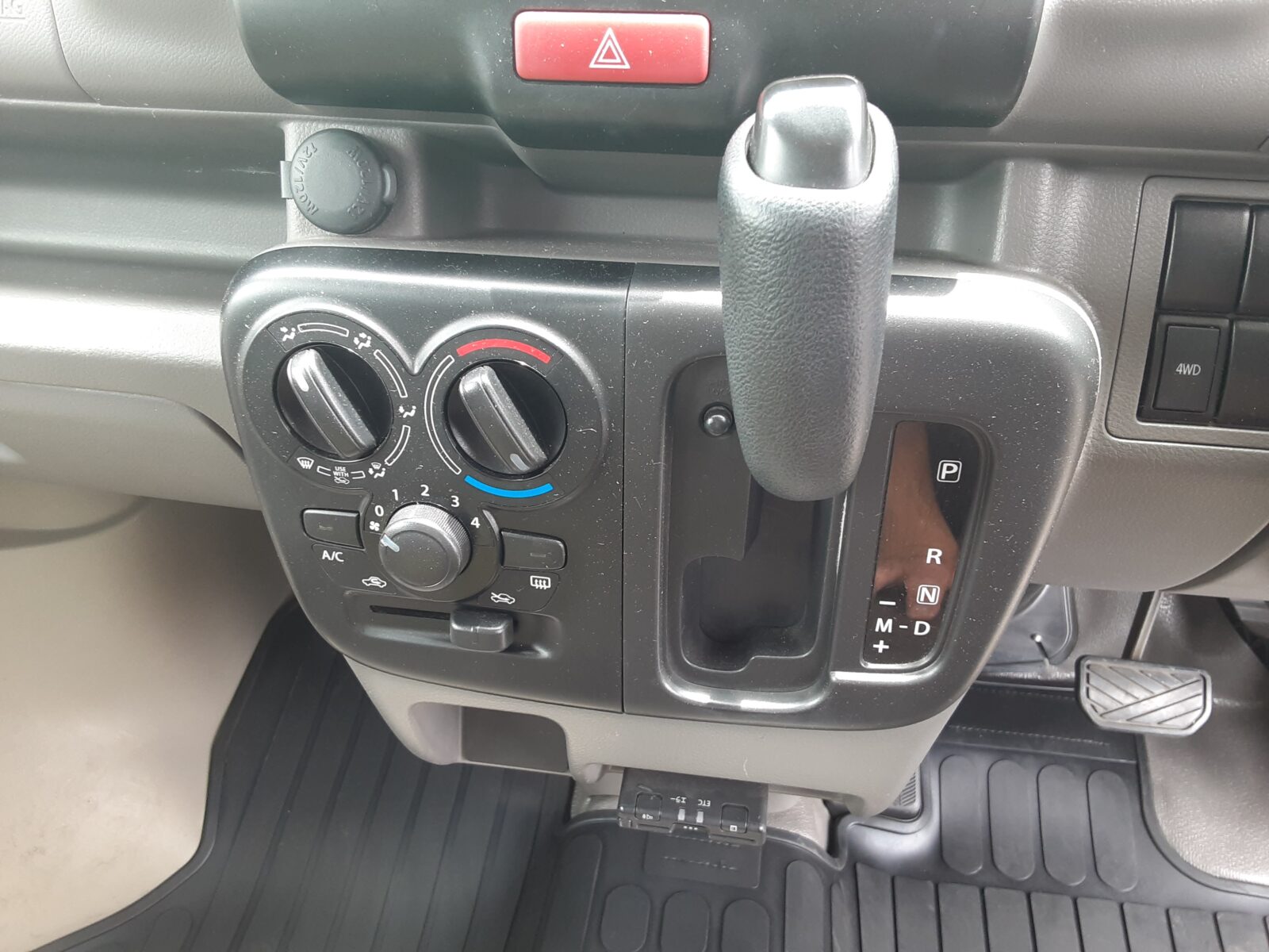 日産 NV100クリッパー（18枚目）