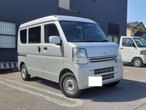 日産 NV100クリッパー